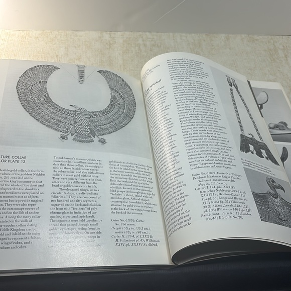 Treasures of Tutankhamen Book 1976 paperback - Metropolitan Museum - Picture 9 of 9